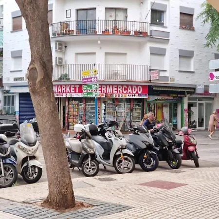 Estudio Pizarro Down Town * Torremolinos