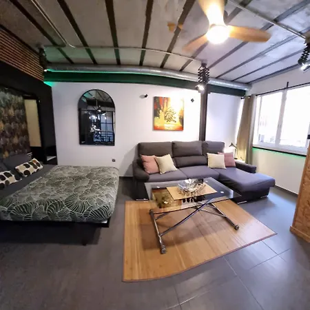 Estudio Pizarro Down Town Apartment