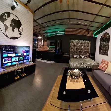 Estudio Pizarro Down Town