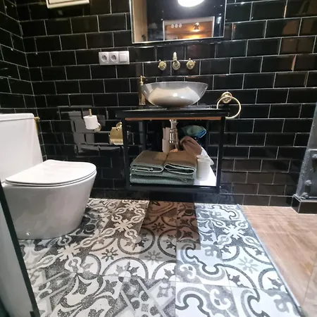 Estudio Pizarro Down Town * Torremolinos