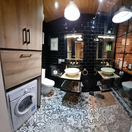 Estudio Pizarro Down Town *