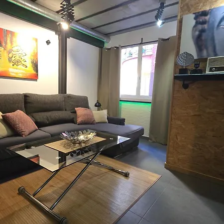 Estudio Pizarro Down Town شقة