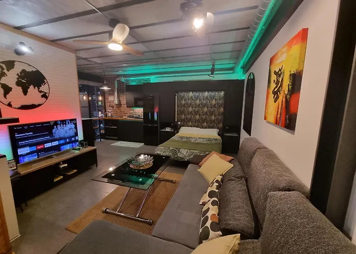 Estudio Pizarro Down Town * Торремолинос