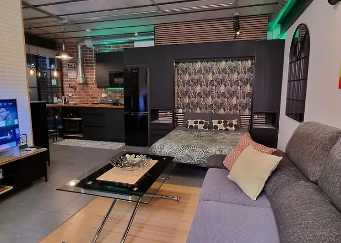 Estudio Pizarro Down Town *