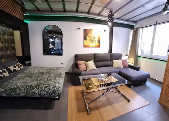 Estudio Pizarro Down Town Apartman