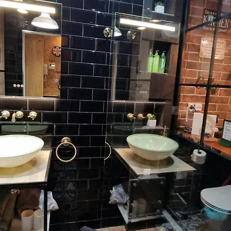 Estudio Pizarro Down Town * Torremolinos